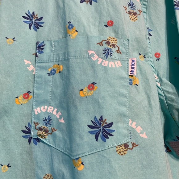 Hurley Teal Hang-Ten Pineapple Hawaiian-Style Short-Sleeve Button Down Shirt - Picture 4 of 9